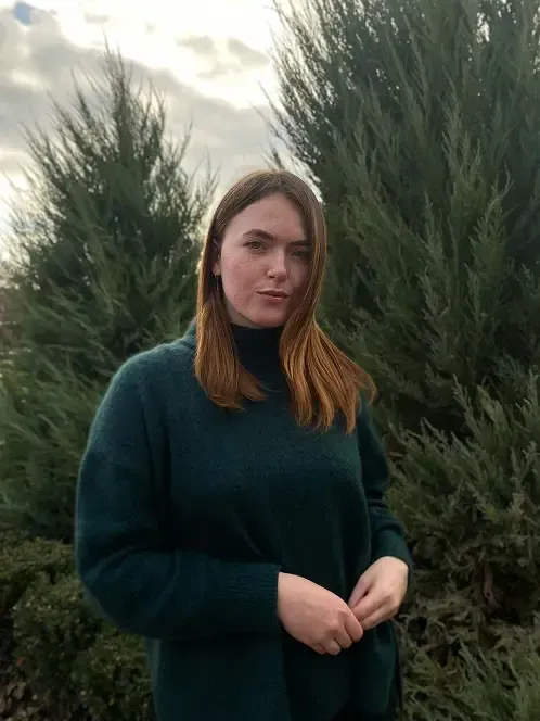 Юля — Бухгалтер